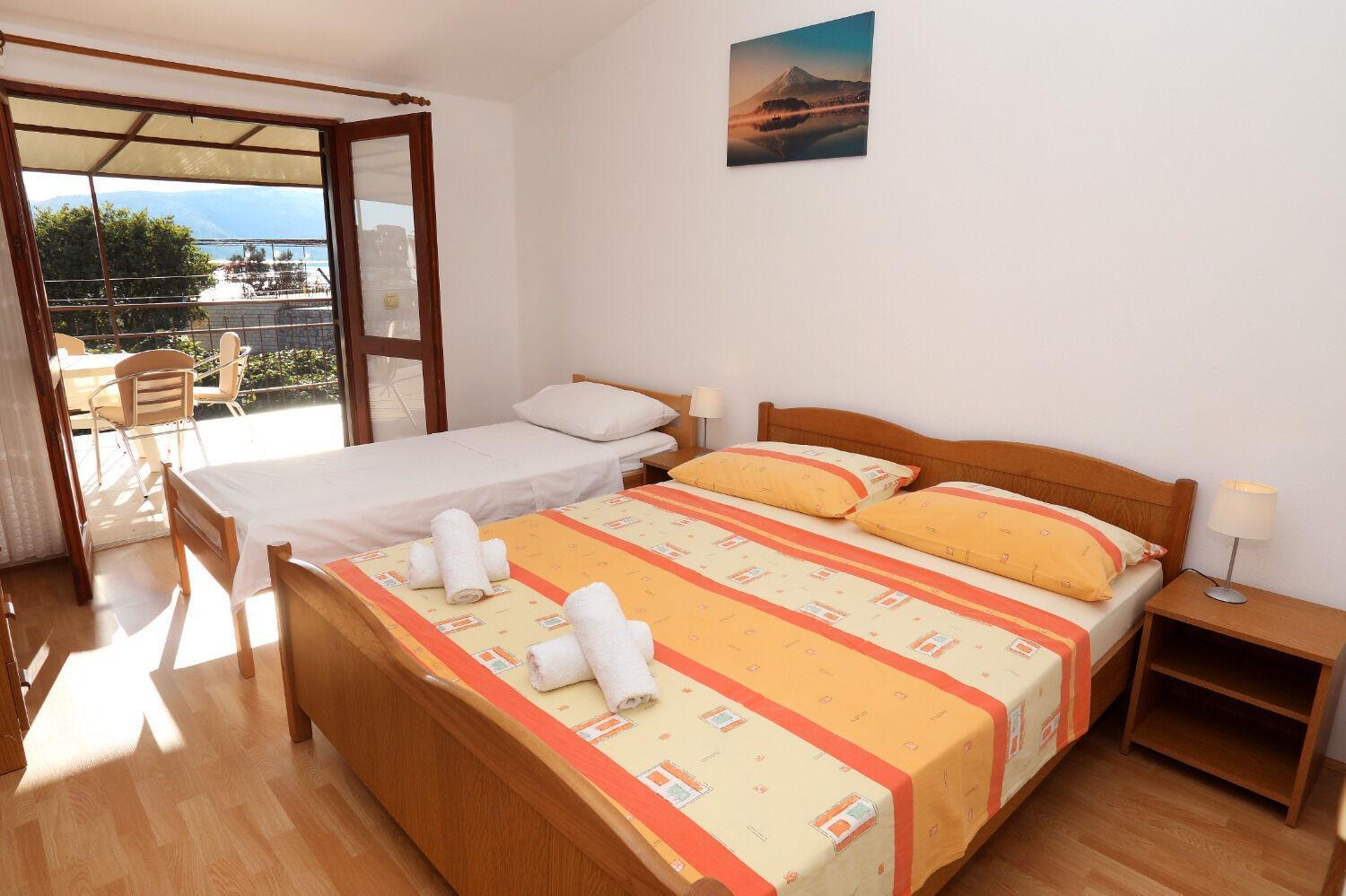 Apartments Ante - 50 M From The Sea Seget Vranjica Dış mekan fotoğraf